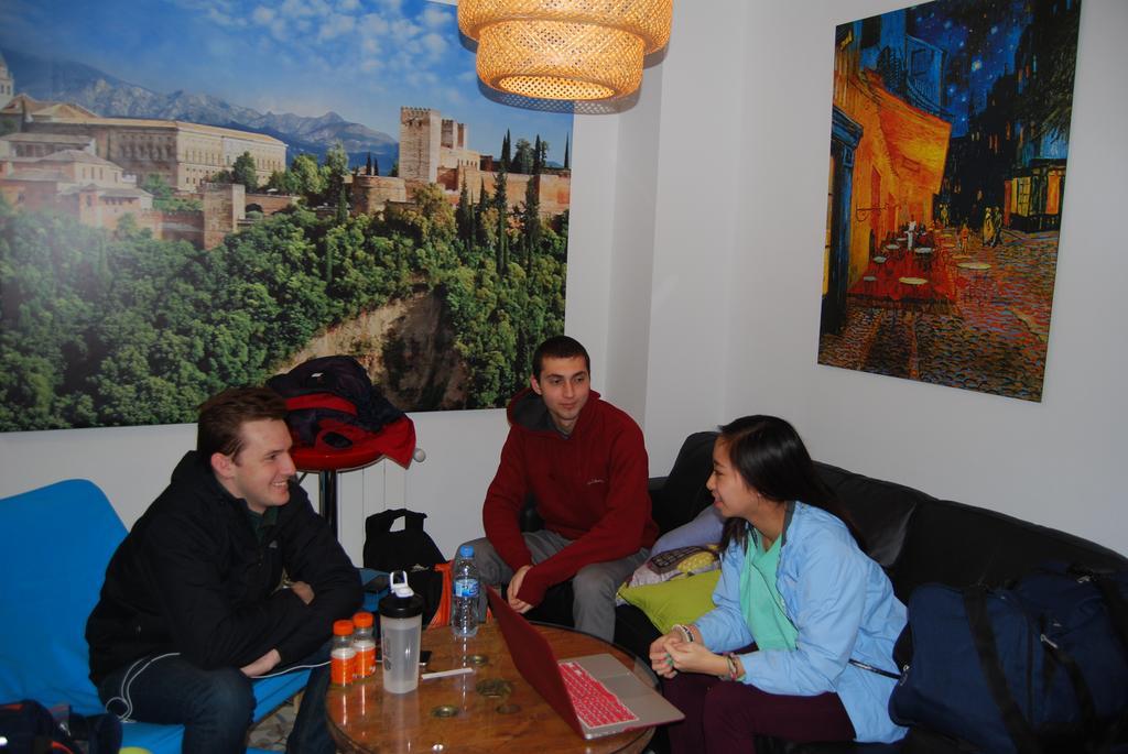Oh! My Hostel Гранада Экстерьер фото